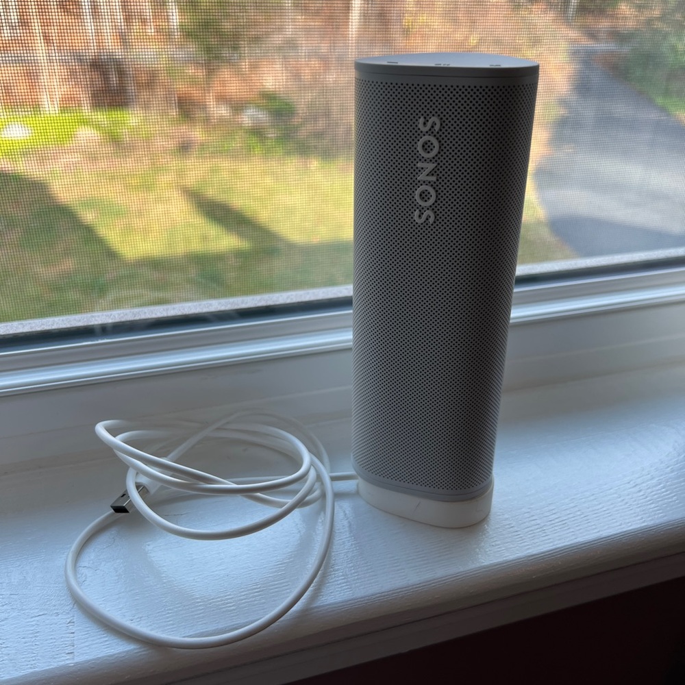 Sonos Roam SL Portable Speaker - White